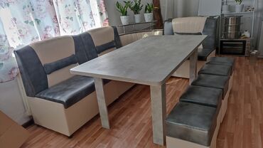 мебель для дома: Продаю мебель в связи с переездом Уголок, новый покупали месяц назад