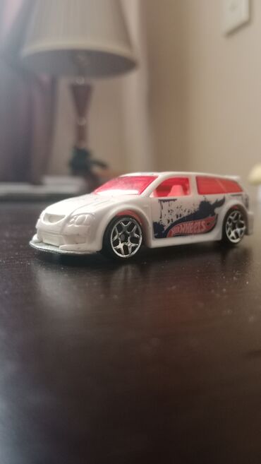 hot weels: HOT WHEELS
