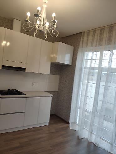 lokbatanda satılan evlər 2021: Buzovna 4 otaqlı, 107 kv. m, Yeni təmirli — 5