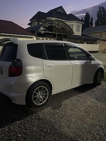 Honda: Honda Fit: 2007 г., Бензин, Хэтчбэк — 3