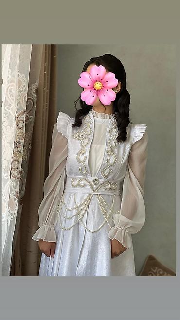 Платье на кыз узатуу, M, Б/у, цвет - Белый at lalafo.kg Платье на кыз узатуу, M, Б/у, цвет - Белый
