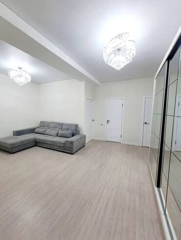Продажа квартир: 3 комнаты, 82 м², Элитка, 2 этаж, Евроремонт