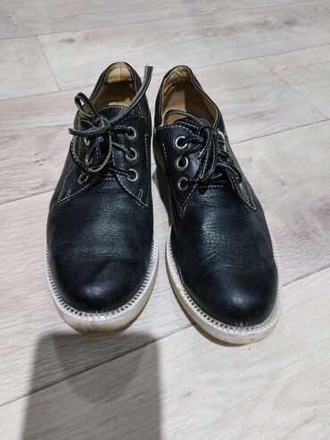 черные туфли: Туфли 37, цвет - Черный