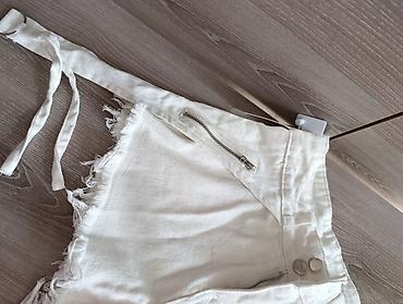 женские джинсовые шорты с вышивкой: Белые джинсовые шорты Fashion Jeans. совершенно новые с этикеткой - — 3