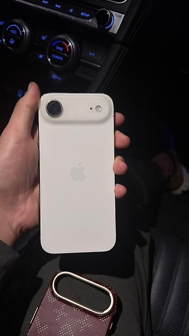 IPhone Air, Новый, 256 ГБ, White Titanium, Чехол, 95 %