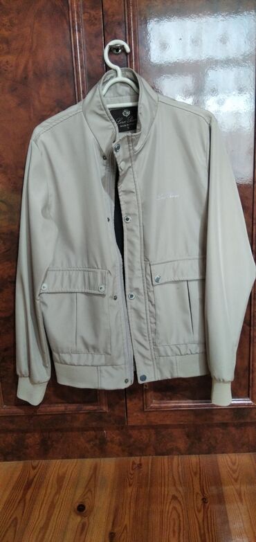 cins pencekler kisi ucun: S-M olcuye uygun kurtka.az istifade edilib.Hec bir prablemi yoxdu.8