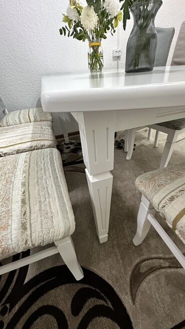 Кухонные столы: Кухонный стол, Б/у, Прямоугольный, Нераскладной — 3