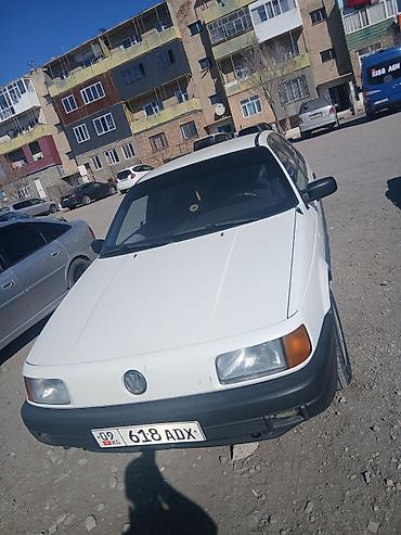 hongqi e: Volkswagen Passat: 1989 г., 1.8 л, Механика, Бензин, Седан — 1