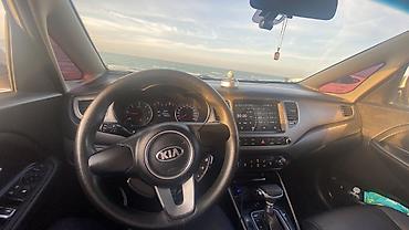 picanto kia: Kia Carens, ağ rəng, 5 qapılı kompakt MPV. Xarici: - LED gündüz — 4