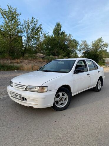 малибу шевралет: Nissan Pulsar: 1998 г., 1.6 л, Автомат, Бензин, Седан