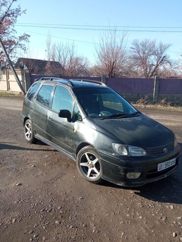 Toyota: Toyota Corolla: 2000 г., 1.6 л, Автомат, Бензин, Минивэн — 3