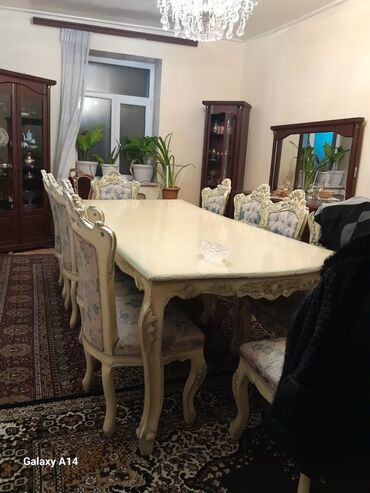 8 marta aid el isleri: Для гостиной, Б/у, Нераскладной, 8 стульев
