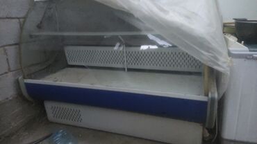 Другая бытовая техника: Продаю витринный холодильник 2 штуки адрес Кун туу цена за двоих 19000