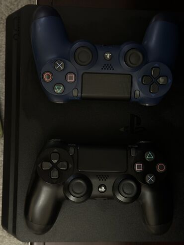 PS4 (Sony PlayStation 4): Sony PlayStation 4 Slim 500GB в идеальном состоянии!! 🎮 2 Джойстик 💽