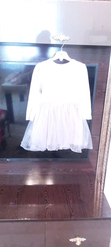 Donlar: Uşaq geyimləri dəsti – 4 fərqli məhsul: 1) Bənövşəyi ziyafət libası - — 16