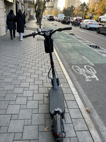 Elektrikli samokatlar: Elektrik skuter Kingsong N12 pro Maksimal sürət 60 Yürüş məsafəsi 50 — 8