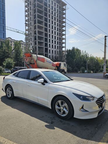 на хундай саната: Hyundai Sonata: 2021 г., 2 л, Автоматтык, Газ, Седан