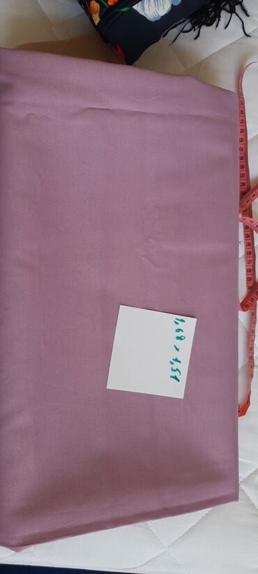 Parçalar: Parçalar.bənövşəyi 8 manat.Bej 25 manat.şifon 10 manat .Yaşıl güllü 13 — 6