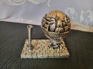 Ostali kućni dekor: Globus vintaz Jerusalim,rucna obrada. Figura maksimalno ocuvana,pun — 1