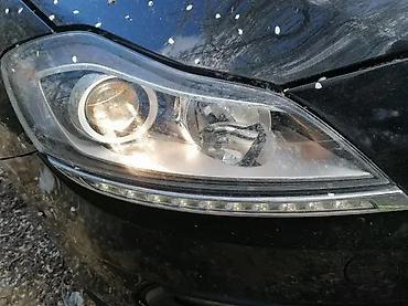 forma ideale flekeri: Lancia delta desni far. Lancia delta desni far Originalni delovi Alfa — 2