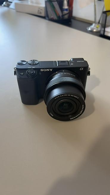osmo mobile 6: Sony α6400 (ILCE-6400) mirrorless fotoaparat + 16–50mm f/3.5–5.6 OSS — 3