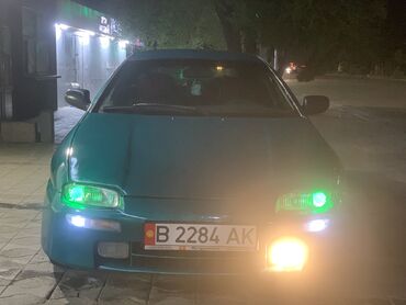 mx 5: Mazda 323: 1998 г., 1.5 л, Механика, Бензин, Хетчбек