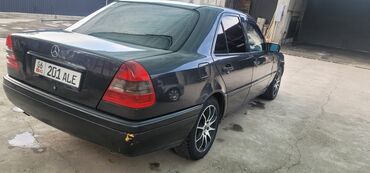 Mercedes-Benz: Mercedes-Benz C-Class: 1993 г., 1.8 л, Механика, Бензин, Седан