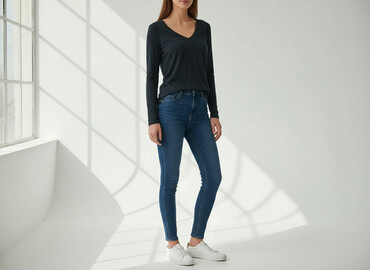 czarne t shirty basic: Жіноча блуза, розмір S