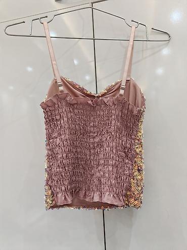 cins: Payetli qadın topu - Model: nazik qayışlı, V kəsimli qısa top - Rəng — 2