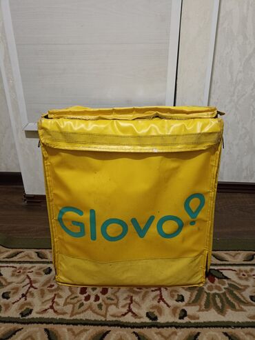 пузырчатая пленка для упаковки: Термосумка-рюкзак курьера Glovo - Яркая жёлтая сумка с фирменным