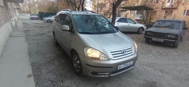 мотор на степвагон: Toyota Avensis Verso: 2002 г., 2 л, Механика, Дизель, Вэн/Минивэн
