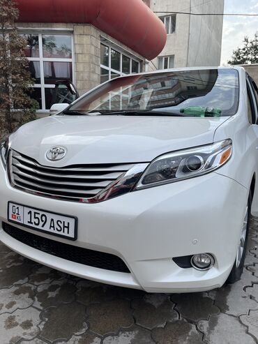 арзан машина срочна продаю: Toyota Sienna: 2017 г., 3.5 л, Автомат, Бензин, Минивэн