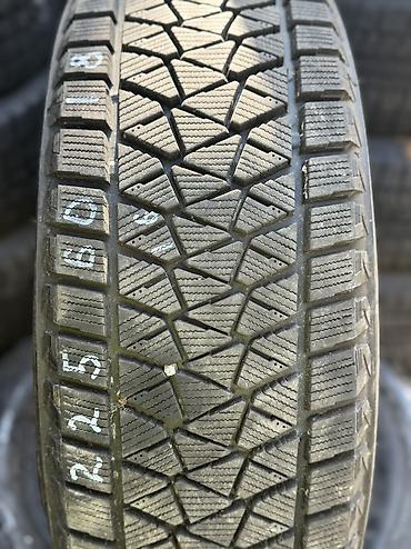 Шины и диски: 225/60/18 4 шт комплект фирма Bridgestone год 2016 — 2