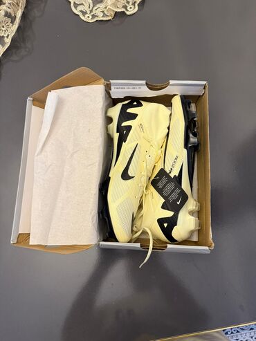 Çadırlar: Butslar Nike, Ölçü: 43, Yeni