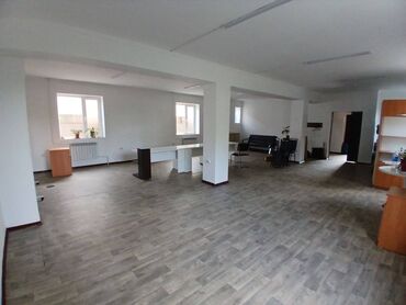сдается квартира рынок мадина: Сдаю Офис, 388 м², С отдельной кухней, С отдельным входом