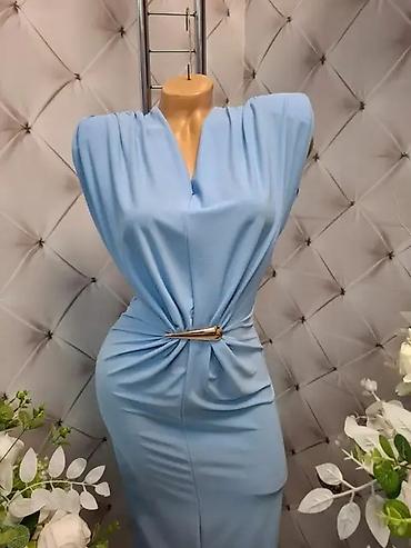 mk baletanke: Elegantna midi haljina sa drapiranim strukom i metalnom kopčom - — 3