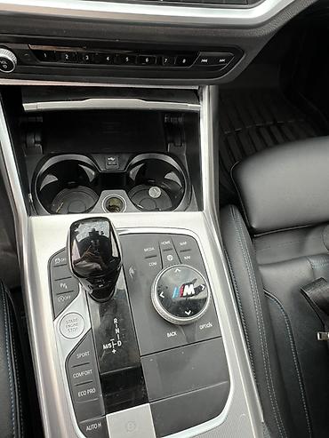x7 прр: BMW — спортивный интерьер M-пакета - Руль M с перфорацией и вставками — 1