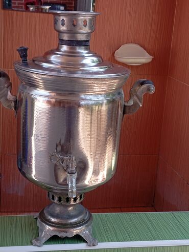 çay servizi: Samavar tulanindi 5 lt tutumu var iwlek vezyetdedi 75 ci illerin