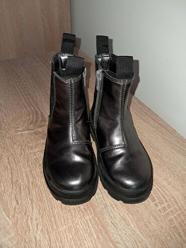 waikiki carape za decu: Boots, H&M, Size - 25