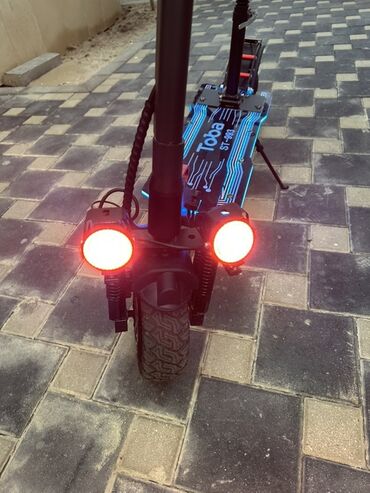 Elektrikli samokatlar: Elektrik skuter – Toba ST-908 Xüsusiyyətlər: - Rəqəmsal göstərici — 4