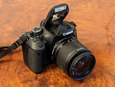 canon 3 v 1: Продаю срочно!фотоаппарат CANON EOS KISS X5 (EOS 600D) абсолютно