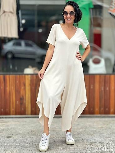 cargo: 07. Kombinezon za punije
XL 2XL 3XL
Cena : 2.700 dinara H — 4