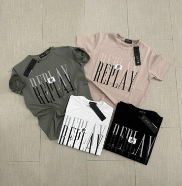 Majice: Majica s - 2xl 2500
Sorc 2450
Komplet maj + sorc 4000 — 15