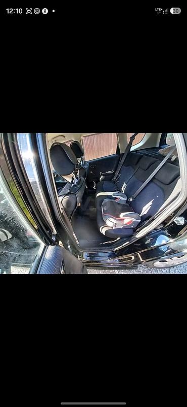 машины до 150 тысяч: Honda Jazz: 2012 г., 1.2 л, Механика, Бензин, Хэтчбэк — 6