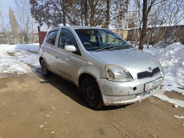 Toyota: Toyota Vitz: 1999 г., 1 л, Автомат, Бензин, Хэтчбэк