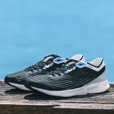 Кроссовки и спортивная обувь: Adidas adizero x perley летние кроссовки размер 42 в наличии цена 8900