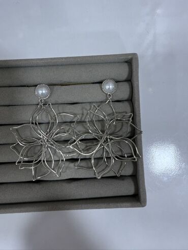 Bijuteriya dəstləri: Qadın bəzək aksesuarları – geniş seçim Məhsullar: - Qızılı tonlarda — 118