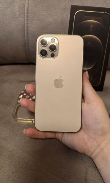 петличные микрофон: IPhone 12 Pro, Колдонулган, 128 ГБ, Алтын, Коргоочу айнек, Каптама, Куту, 82 %