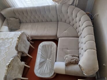 saloglu divan: Künc divan, Divan, Bazasız, Açılmayan