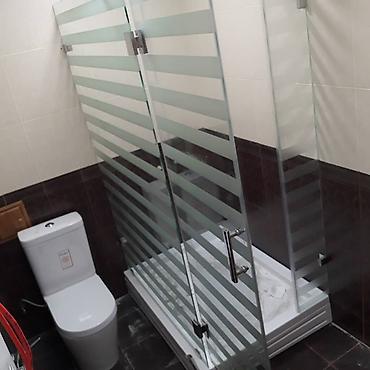 Duş kabinaları, arakəsmələr: Yeni Üstü açıq kabina, Düzbucaqlı, Ödənişli çatdırılma — 4